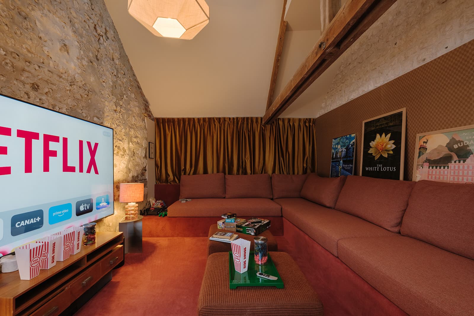 Cinema & gaming 