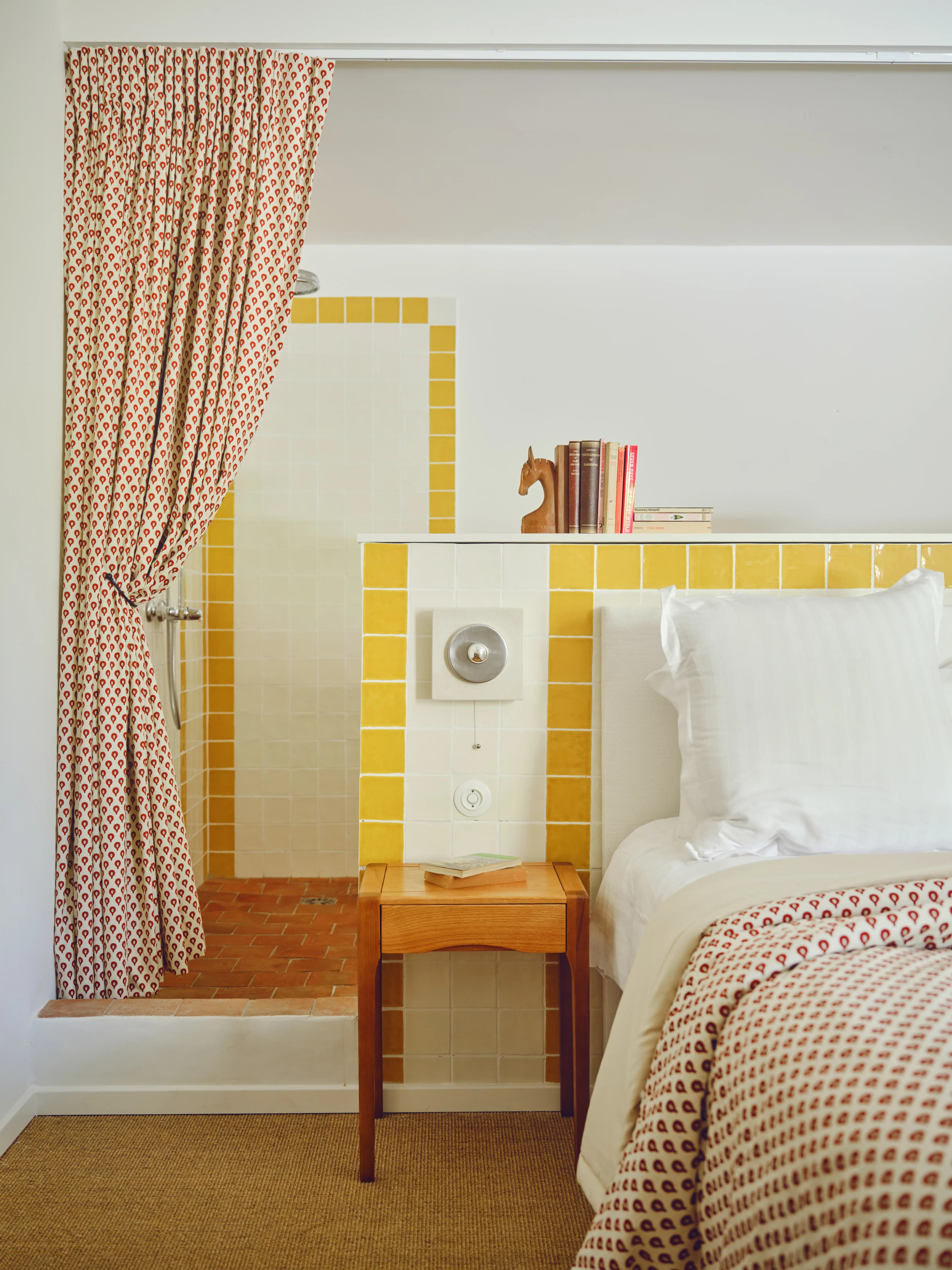 Bedroom 05